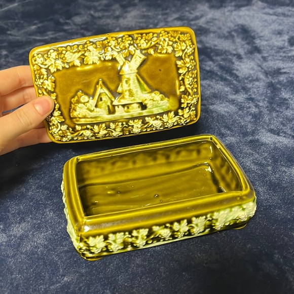 VTG Dutch Box - Picture 1 of 5